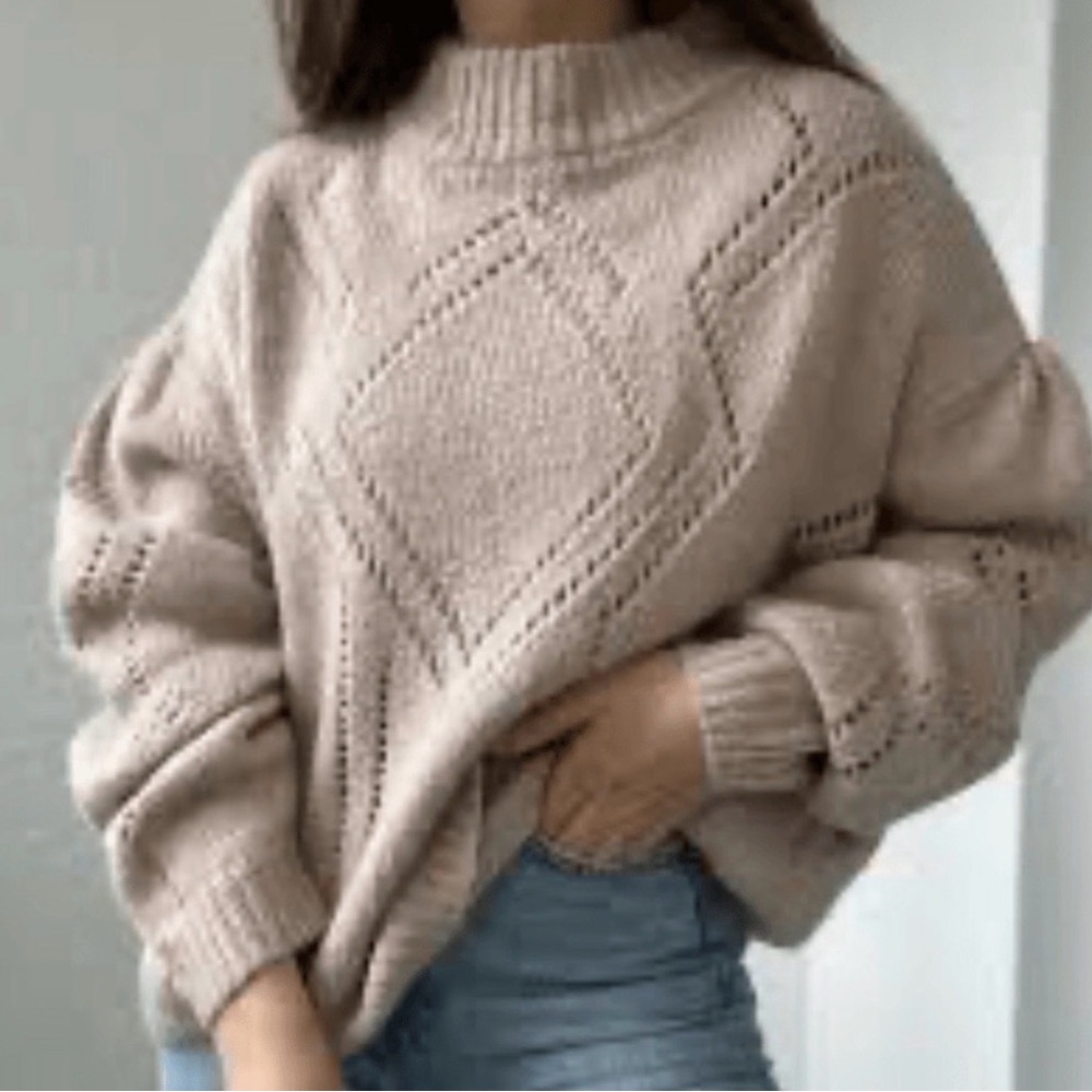 H&M Alpaca Wool Blend Tan Eyelet Cable Knit Pullover Sweater Oversized XL